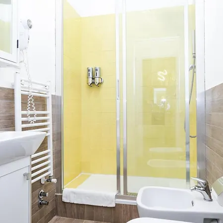 利亚客房旅馆 3*