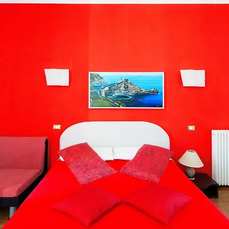 利亚客房旅馆 3* 斯培西亚